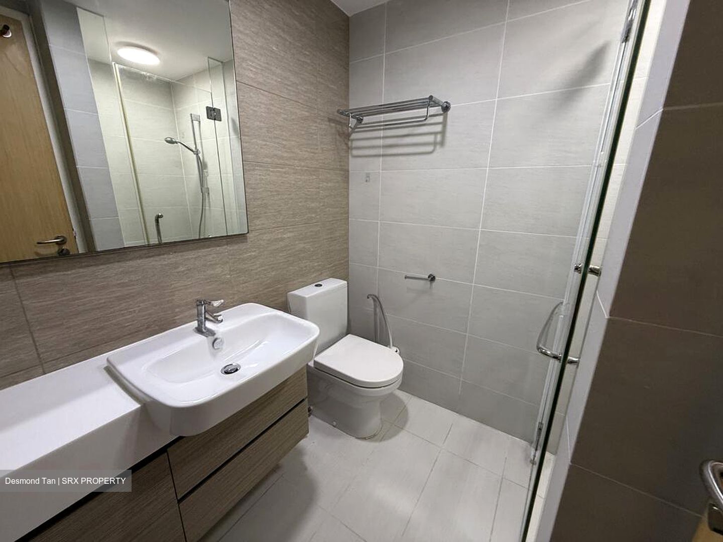 The Lakefront Residences (D22), Condominium #502910671